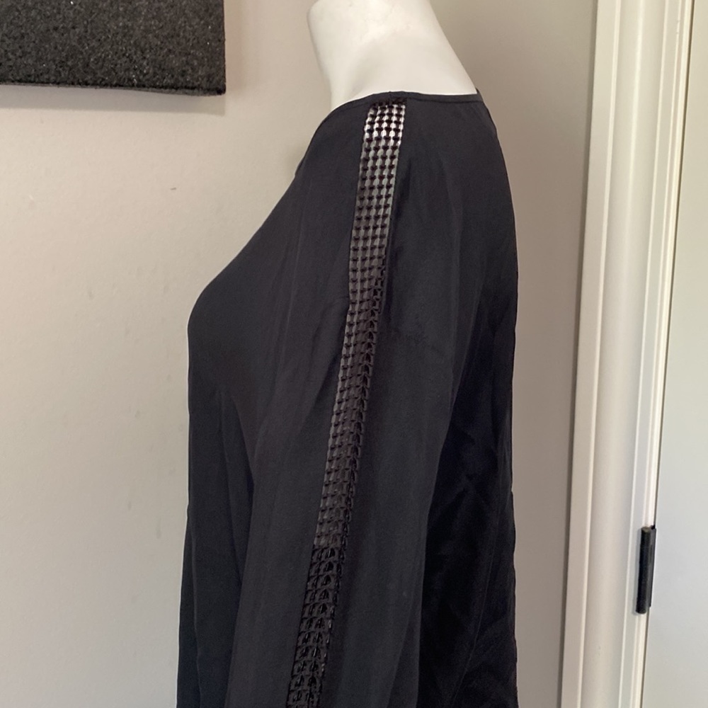 Rag and Bone Lace Sleeve Top Long Sleeve Crewneck Black Shirt Blouse Sz M
